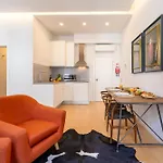 Decor - Clerigos By Host Wise Apartman