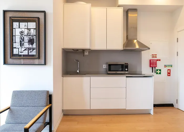 Decor - Clerigos By Host Wise Appartement Porto