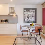 Appartement Decor - Clerigos By Host Wise