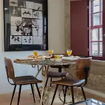 Decor - Clerigos By Host Wise Appartement *