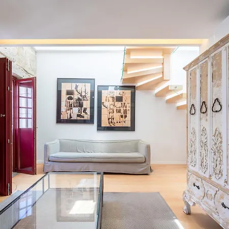Decor - Clerigos By Host Wise Apartment Porto