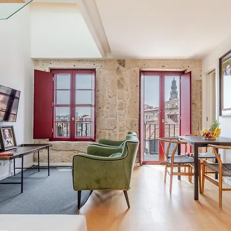 Decor - Clerigos By Host Wise *