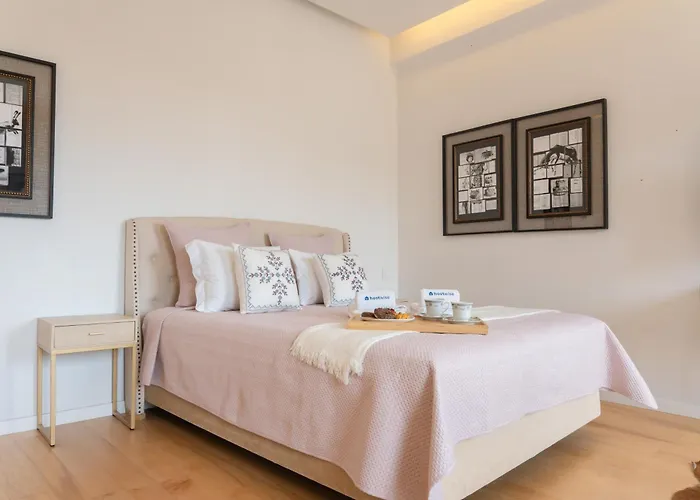 Decor - Clerigos By Host Wise Apartman *