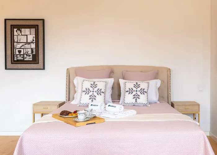 Decor - Clerigos By Host Wise Porto