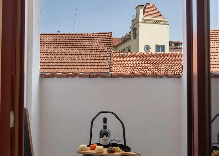 Decor - Clerigos By Host Wise Apartman