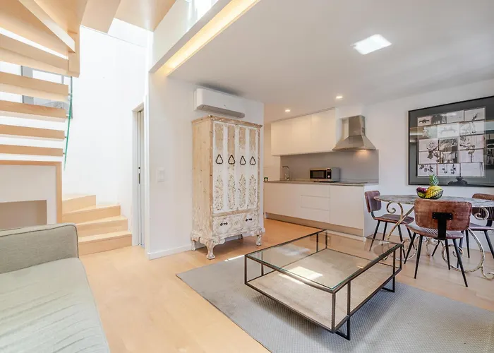 Apartman Decor - Clerigos By Host Wise