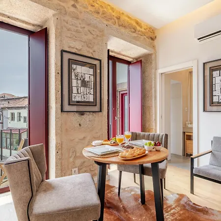 Decor - Clerigos By Host Wise Apartamento *