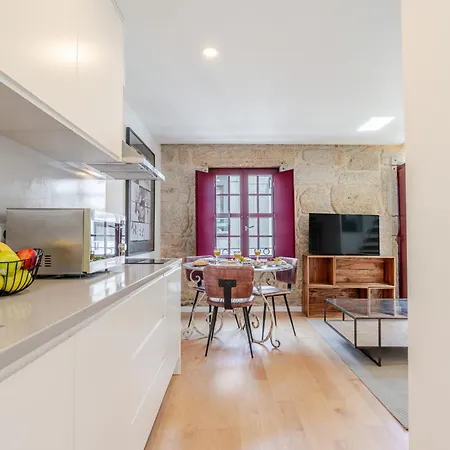 Appartement Decor - Clerigos By Host Wise