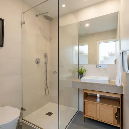 Appartement Decor - Clerigos By Host Wise *