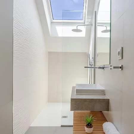 Decor - Clerigos By Host Wise Apartamento Oporto