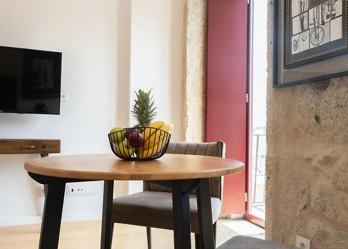 Apartment Decor - Clerigos By Host Wise Porto