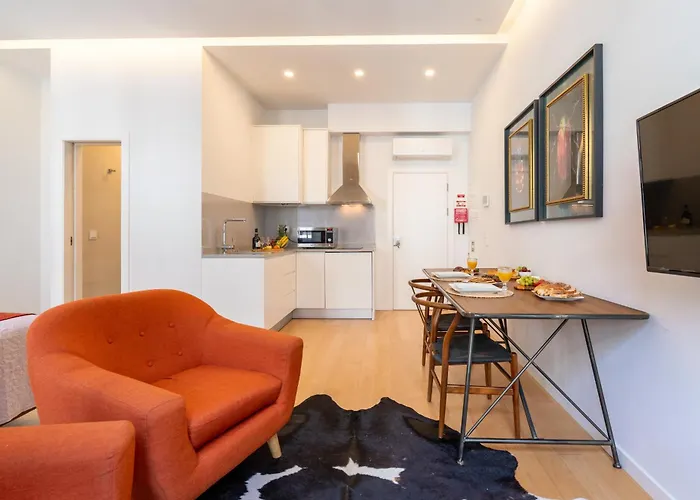 Decor - Clerigos By Host Wise Apartment