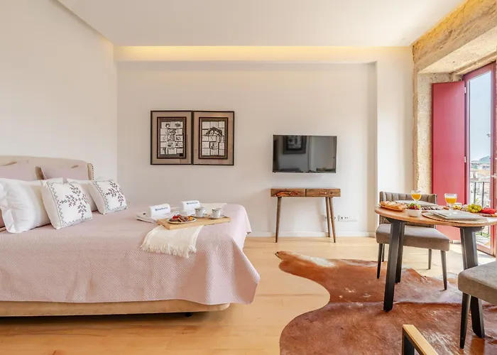 Apartment Decor - Clerigos By Host Wise *