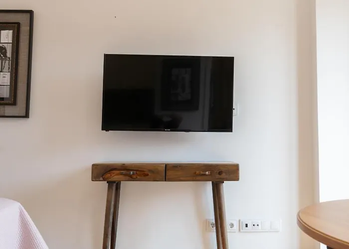 Decor - Clerigos By Host Wise Apartmán Porto