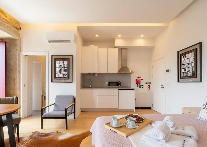 Decor - Clerigos By Host Wise * Porto