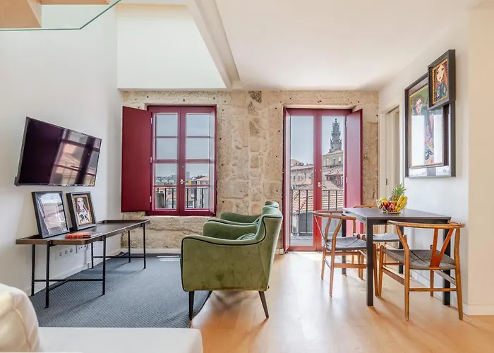 Decor - Clerigos By Host Wise *