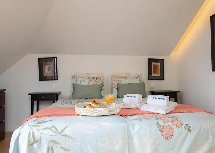 Decor - Clerigos By Host Wise Porto