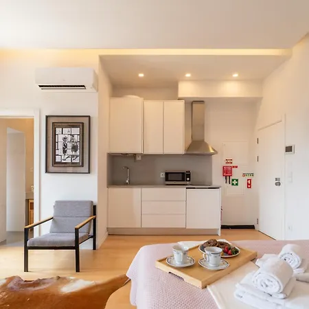 Decor - Clerigos By Host Wise * Oporto