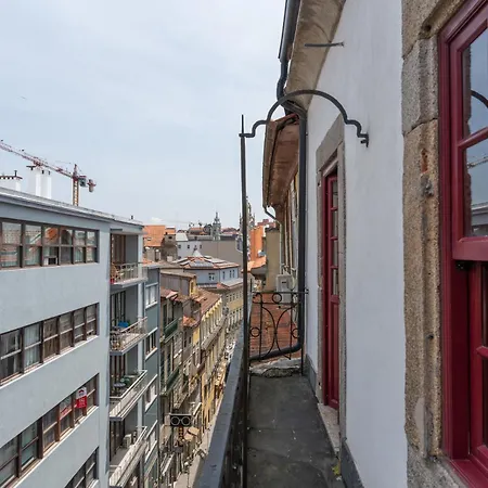 Decor - Clerigos By Host Wise Appartamento